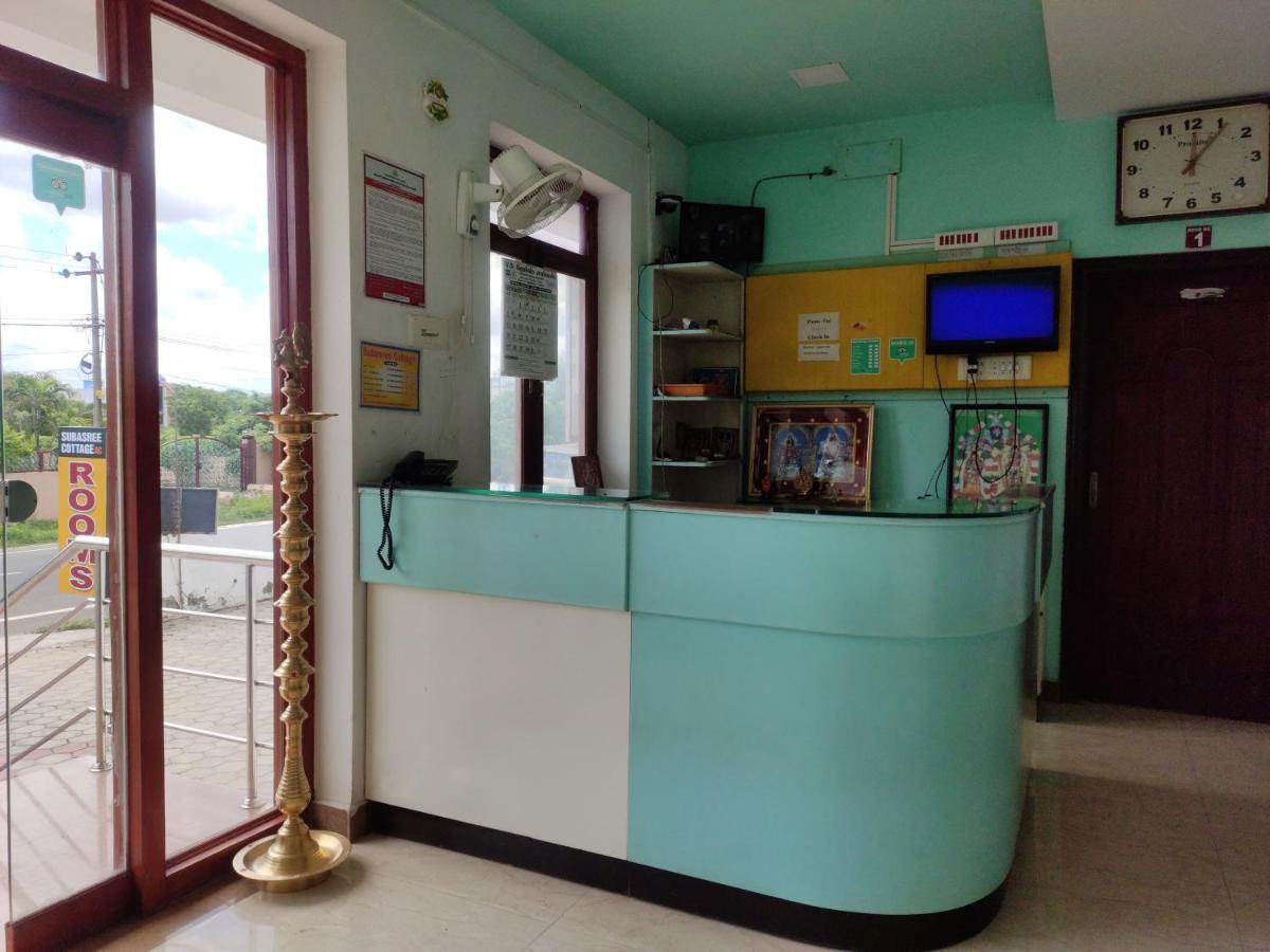 Subasree Cottage Tirunallar Екстериор снимка